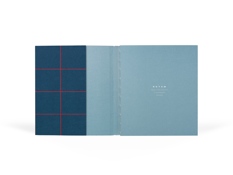 Uma Notebook Medium : Dark Blue