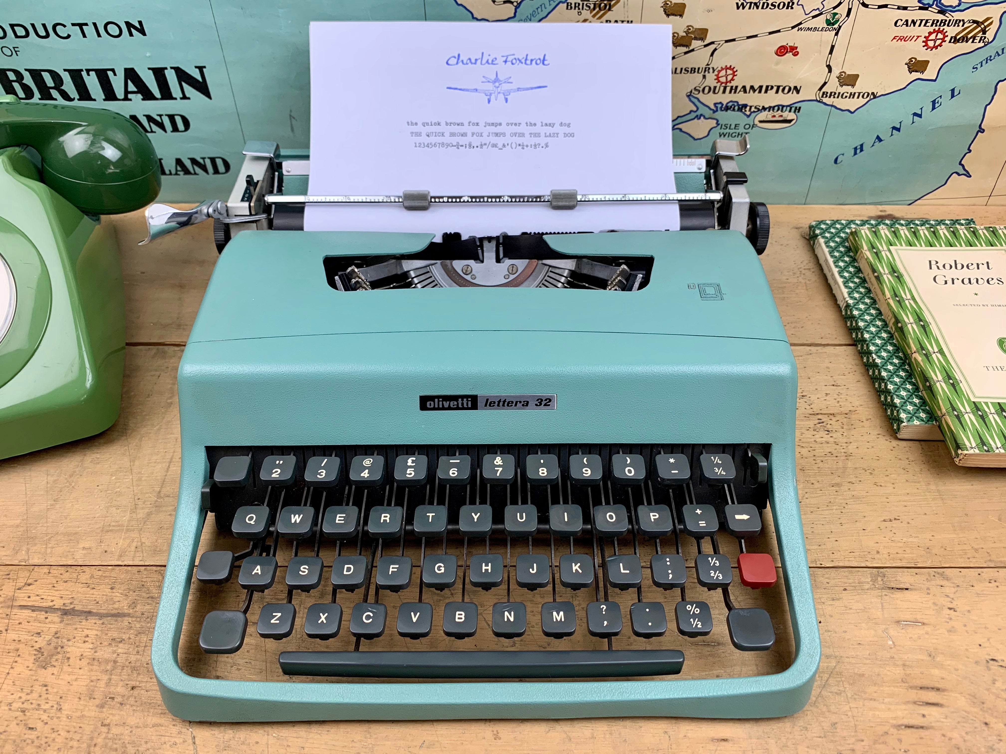 Olivetti Lettera 32 – Charlie Foxtrot Vintage