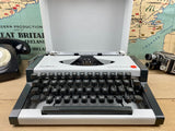 Typewriter, Olympia Traveller de Luxe S