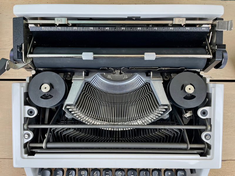 Typewriter, Underwood 315 - Grey