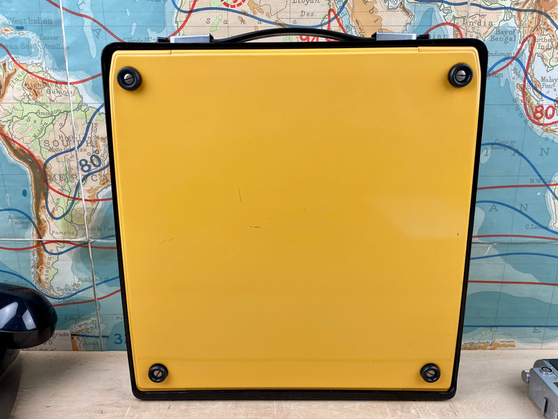 Typewriter, Yellow Silver Reed Silverette