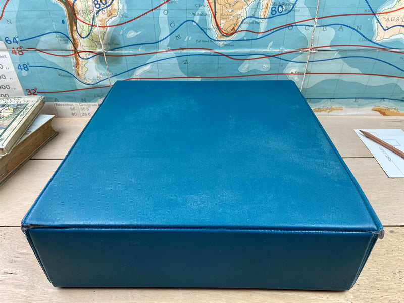 Typewriter,  Olivetti Dora