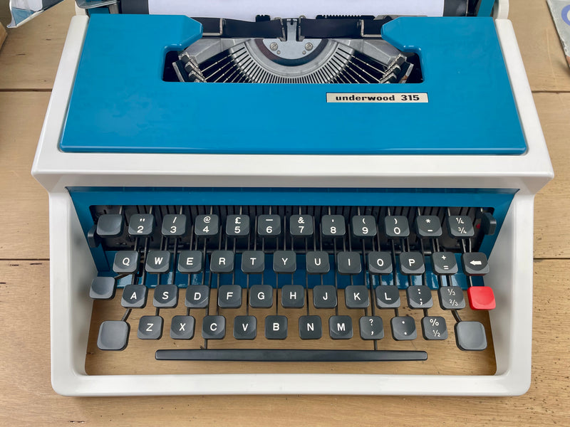 Typewriter, Underwood 315 - Blue