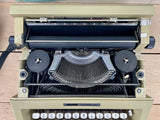 Typewriter, Olivetti Lettera 25