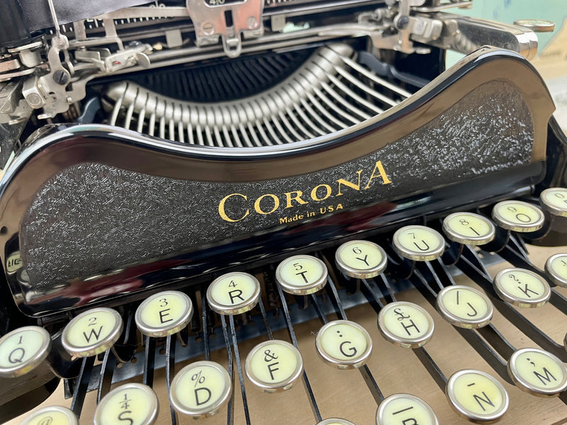 Typewriter, 1938 Folding Corona 3