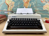Typewriter, Erika 105
