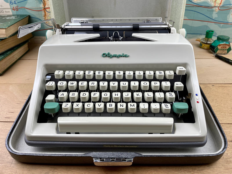Typewriter, 1964 Olympia SM8