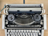 Typewriter, Olympia Traveller