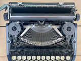 Typewriter,  Silver Reed Silverette - Navy