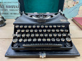Typewriter, 1943 Imperial The Good Companion No 1