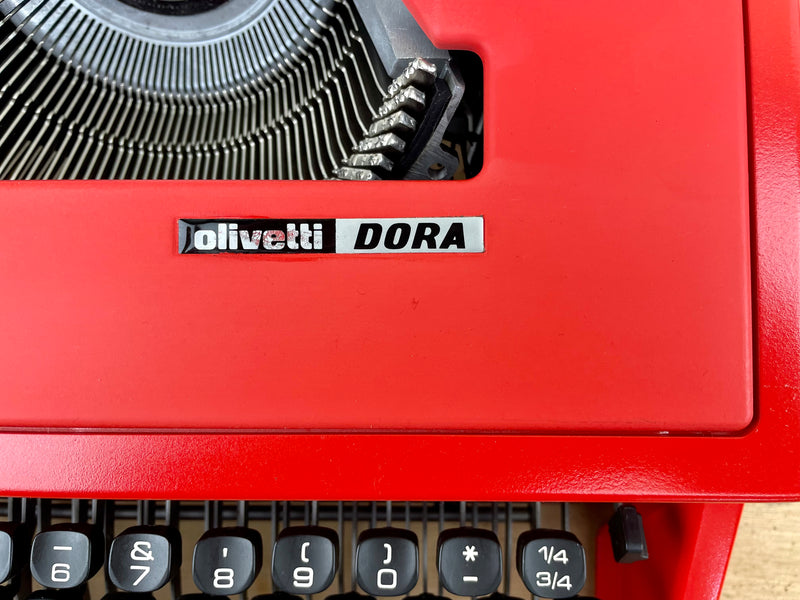 Typewriter,  Olivetti Dora - Red
