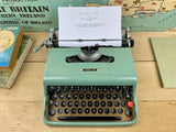 Olivetti Lettera 22 Typewriter