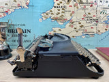 Typewriter, 1943 Imperial The Good Companion No 1