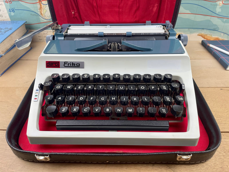 Typewriter, Erika 42