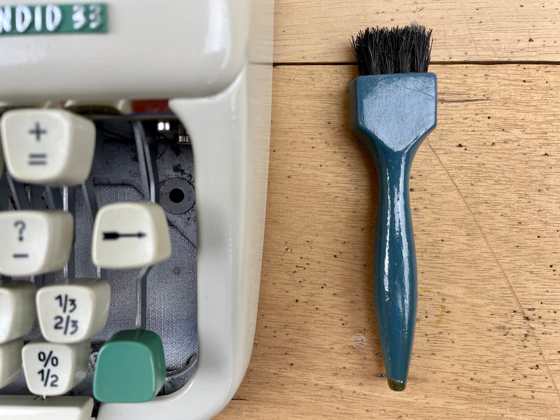 Wooden Olympia Typewriter Brush