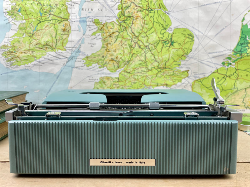 Typewriter, 1967 Olivetti Lettera 32