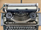 Typewriter, Olympia Traveller de Luxe