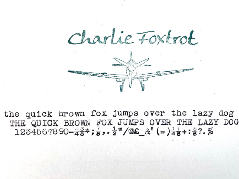 Typewriter, 1946 Imperial The Good Companion No 1