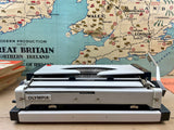 Typewriter, Olympia Traveller de Luxe S