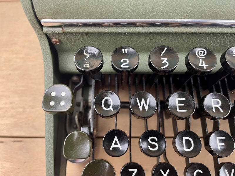 Typewriter, 1951 Olympia SM 1