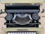 Typewriter, Olivetti Lettera 25