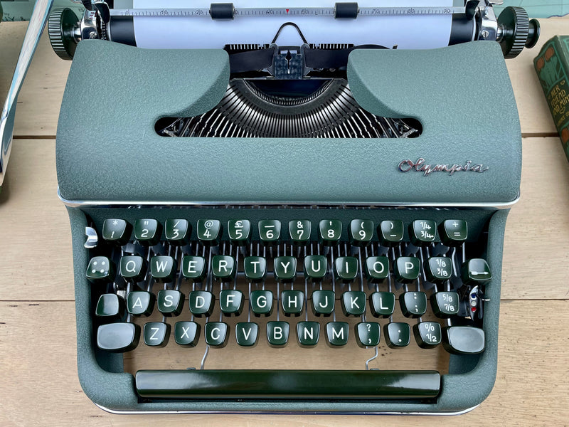 Typewriter, 1958 Olympia SM 2