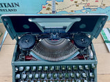 Typewriter, 1959 Olympia SM 4
