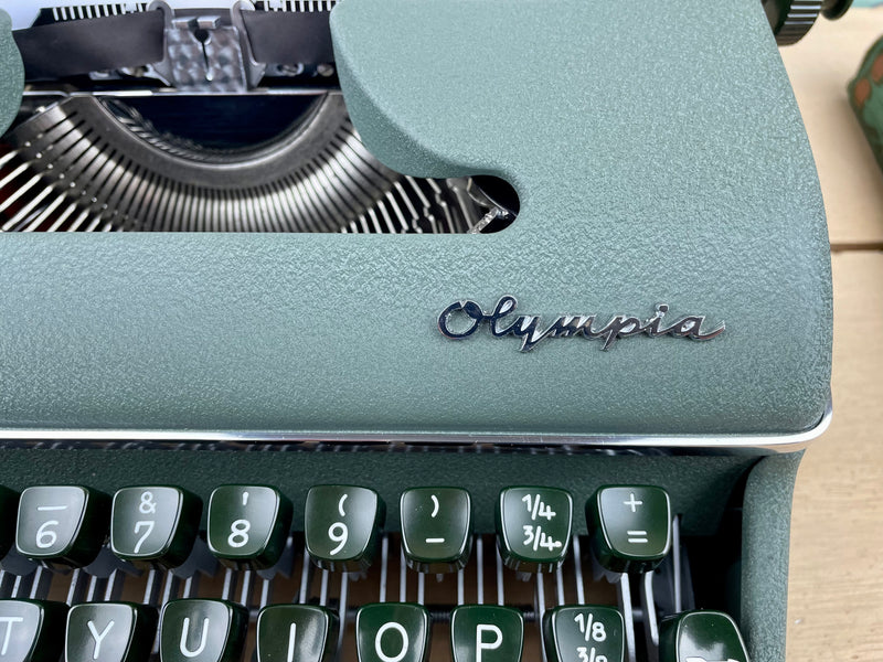 Typewriter, 1958 Olympia SM 2