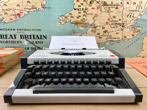 Typewriter, Olympia Traveller