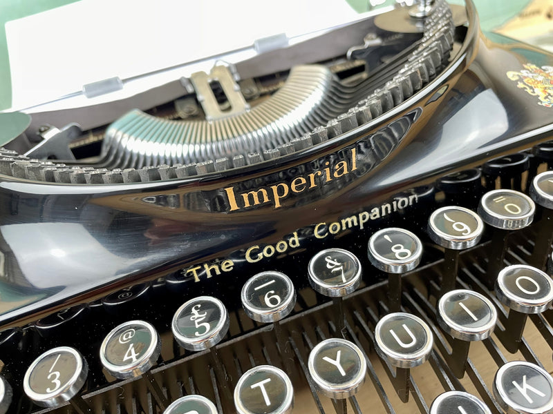 Typewriter, 1935 Imperial The Good Companion No 1