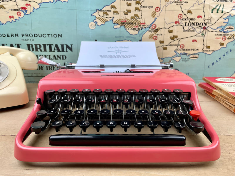 Typewriter, Rare 1960 Pink Olivetti Lettera 22