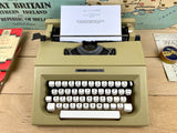 Olivetti Lettera 25 Typewriter
