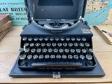 Typewriter, 1948 Imperial The Good Companion No 1