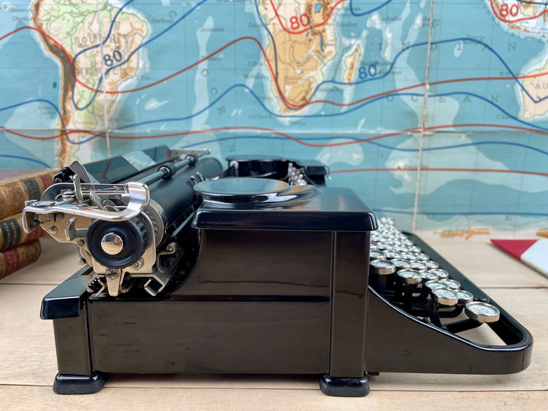 Typewriter, 1931 Royal Portable