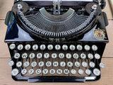 Typewriter, 1938  Imperial The Good Companion 1