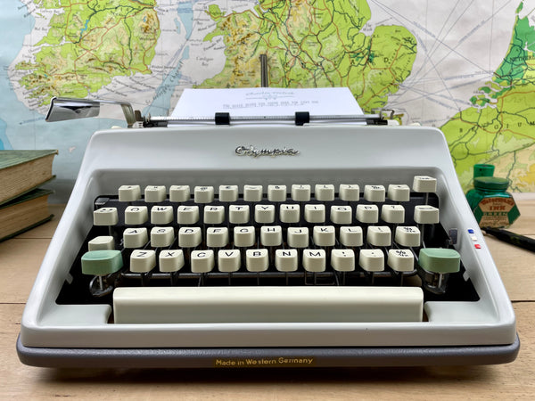 Typewriter, 1964 Olympia SM8 with Congress Typeface
