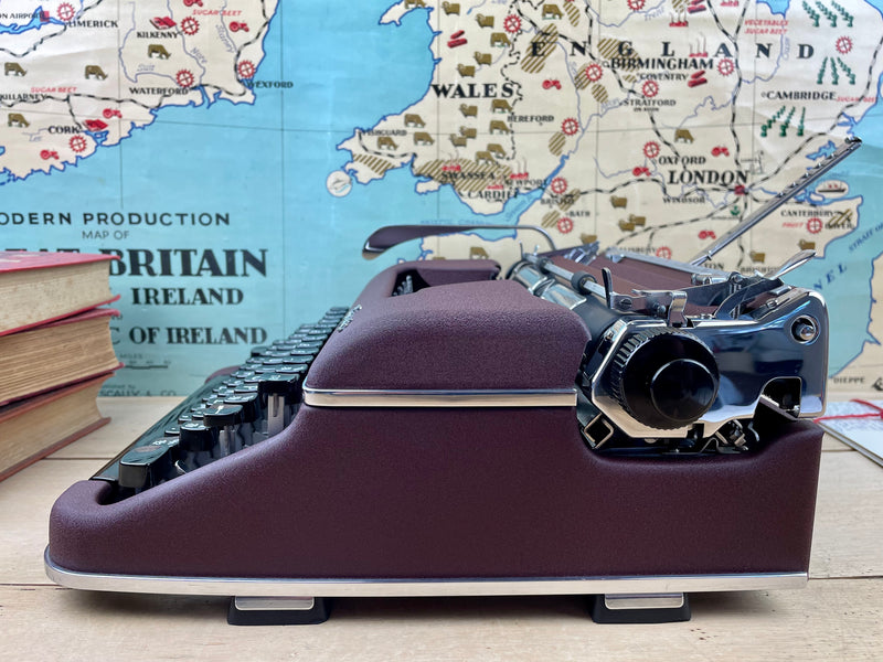 Typewriter, 1955 Olympia SM3