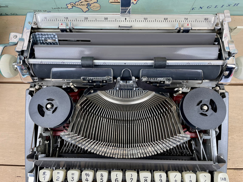 Typewriter, 1963 Olympia SM7