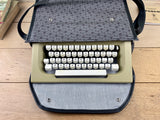 Typewriter, Olivetti Lettera 25