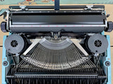 Typewriter, Silver Reed De Luxe