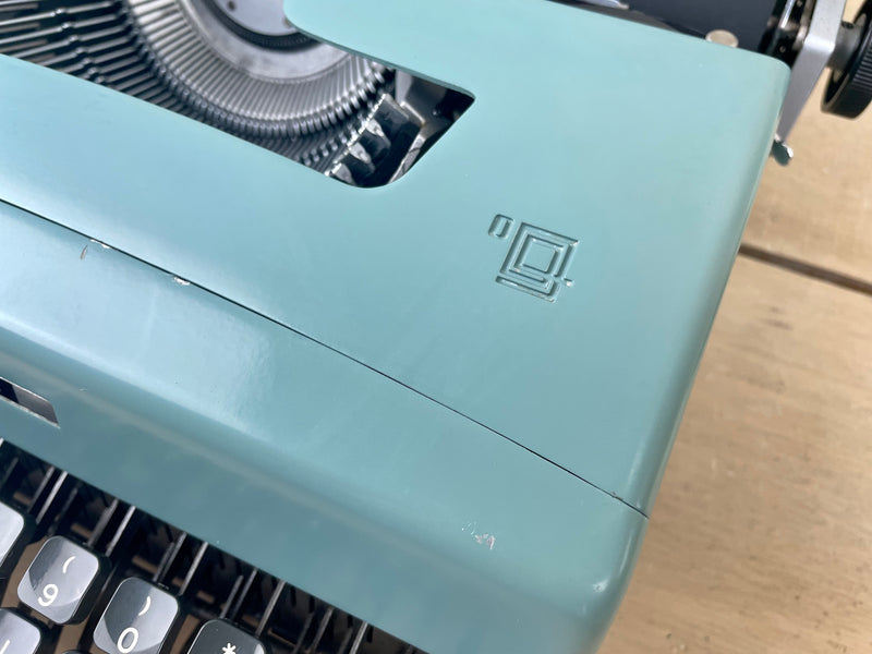 Typewriter, 1964 Olivetti Lettera 32