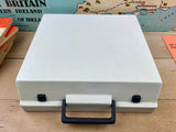 Typewriter, Olympia Traveller de Luxe S