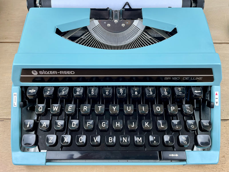 Typewriter, Silver Reed De Luxe