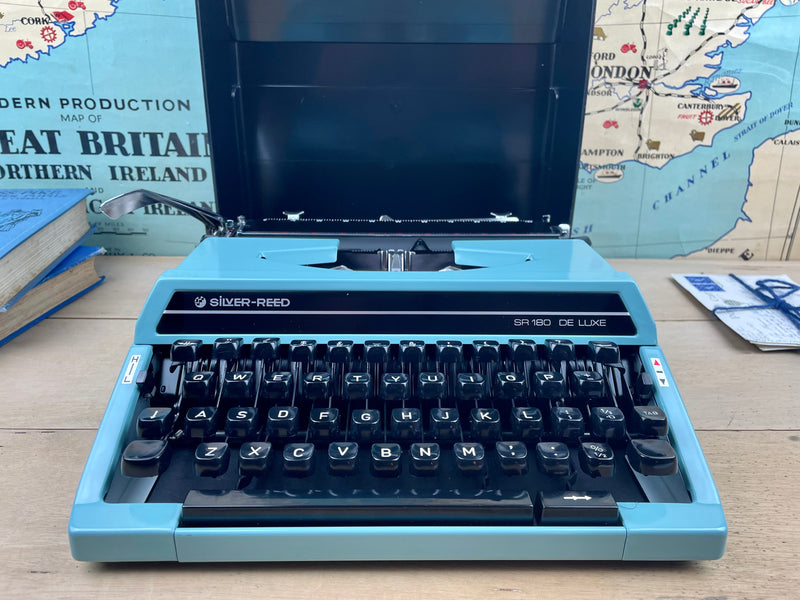 Typewriter, Silver Reed De Luxe