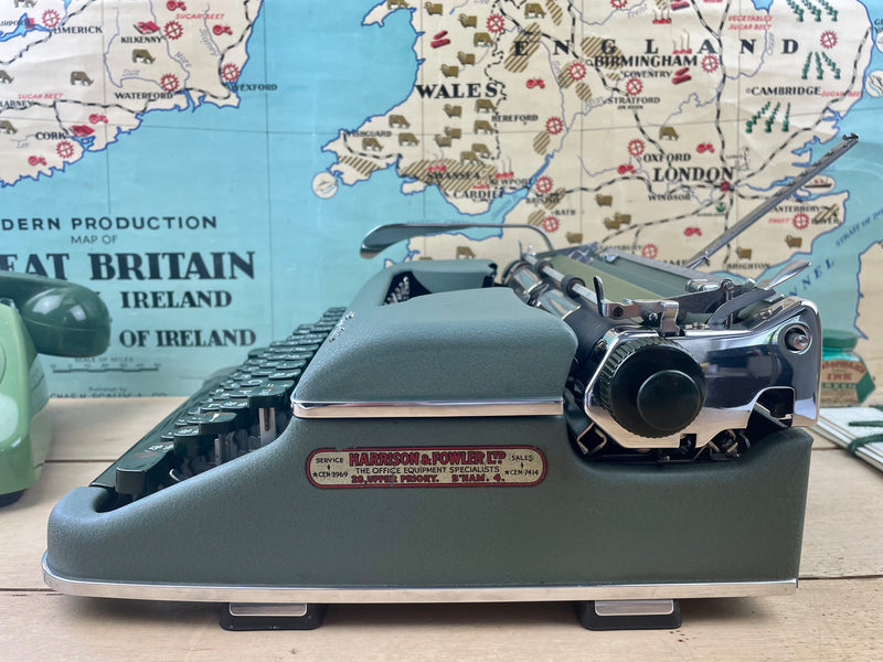 Typewriter, 1956 Olympia SM3