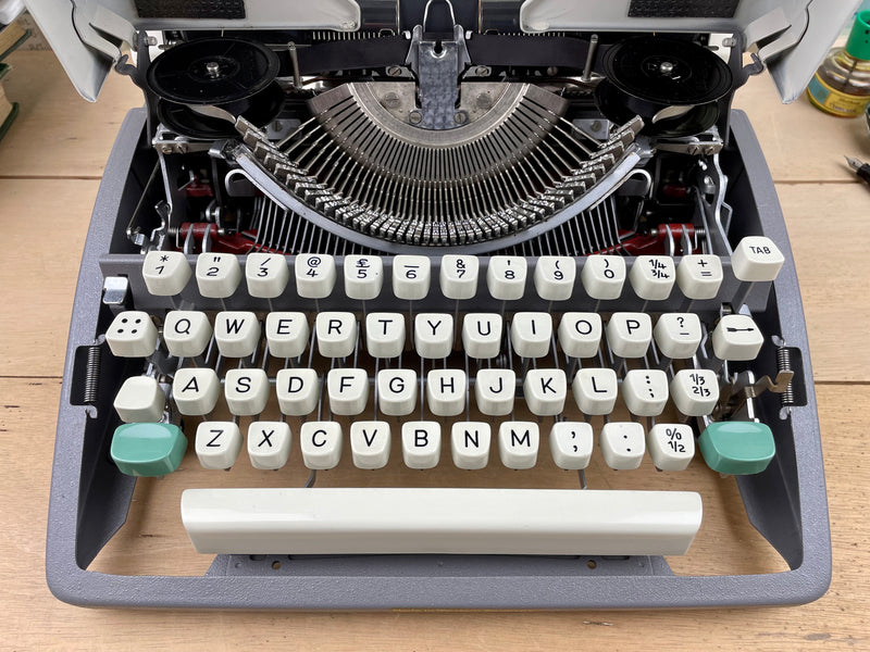 Typewriter, 1964 Olympia SM8