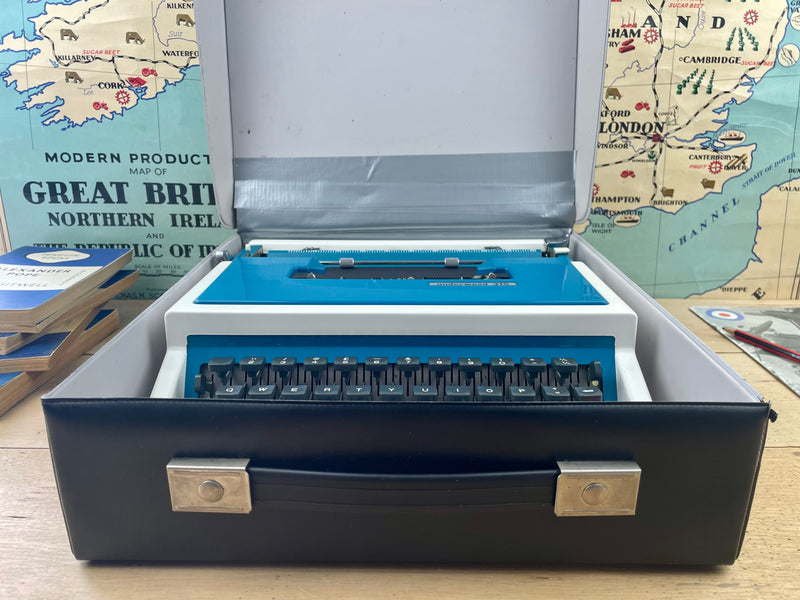 Typewriter, Underwood 315 - Blue