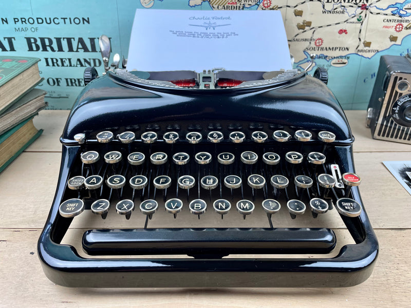 Typewriter, 1937 Remington Victor Streamline