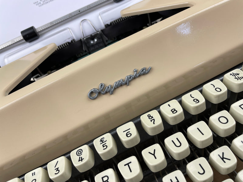 Typewriter, 1966 Olympia SM9 - No Carry Case