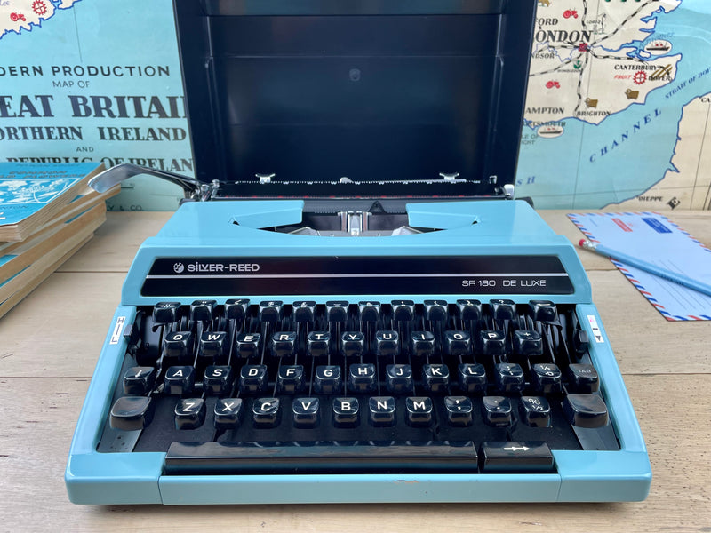 Typewriter, Silver Reed De Luxe